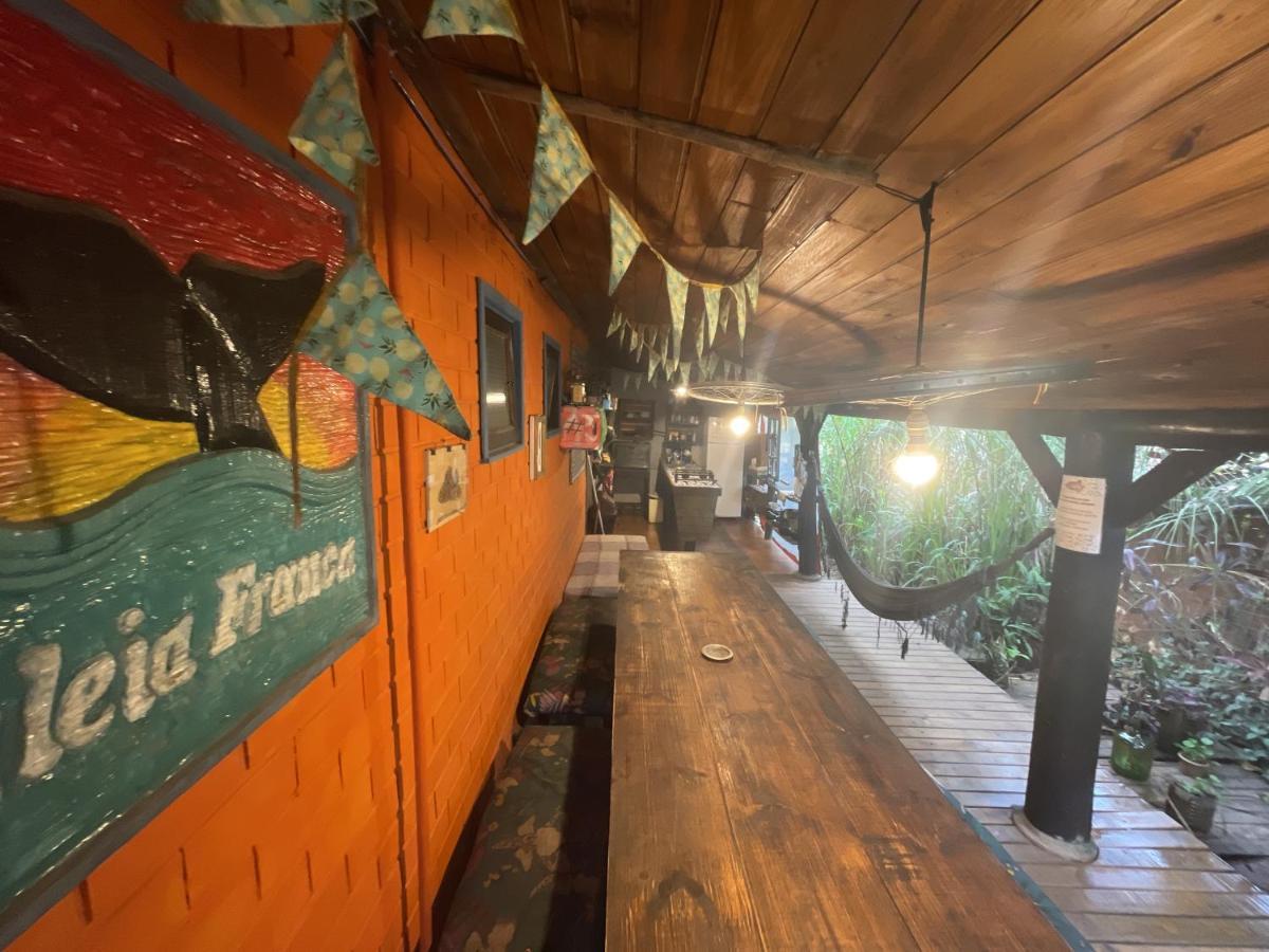 Praia Do Rosa Hostel Ngoại thất bức ảnh