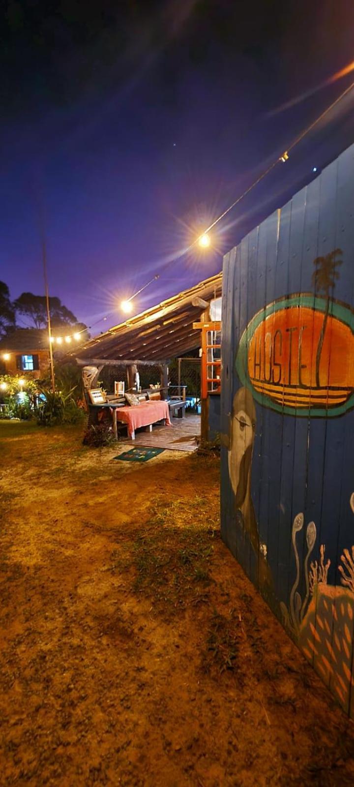 Praia Do Rosa Hostel Ngoại thất bức ảnh